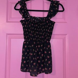 Ruffle cinched rose top